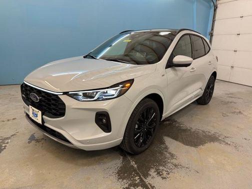 2026 Ford Escape ST-Line Elite