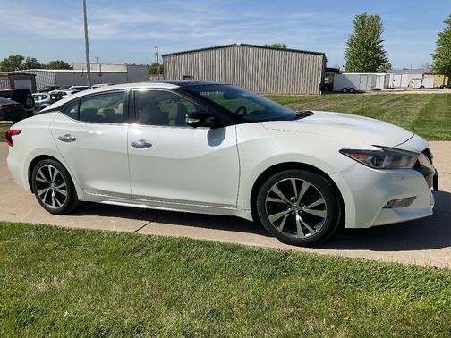 2017 Nissan Maxima 3.5 Platinum