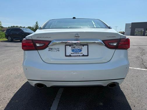 2017 Nissan Maxima 3.5 Platinum