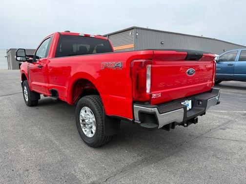 2026 Ford F-350 XLT