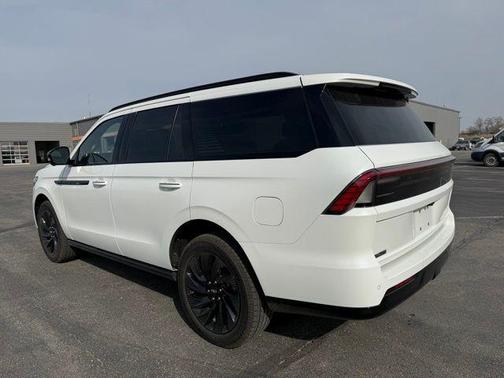 2026 Lincoln Navigator Reserve