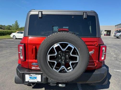 2022 Ford Bronco Outer Banks