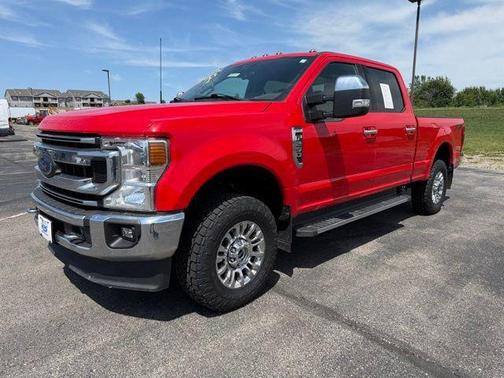 Race Red 2022 Ford F-250 XLT