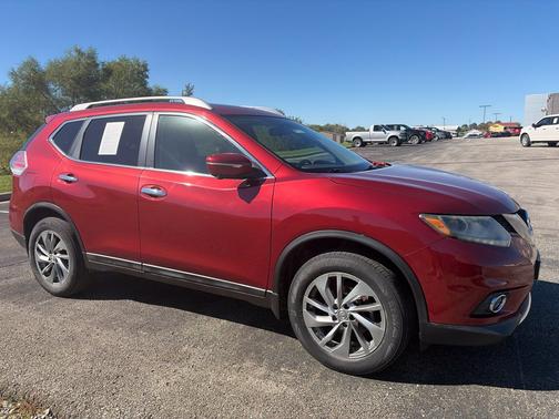 Cayenne Red Pearl 2015 Nissan Rogue SL