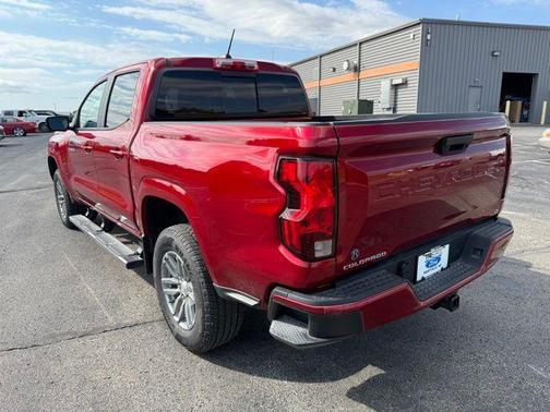 2024 Chevrolet Colorado LT