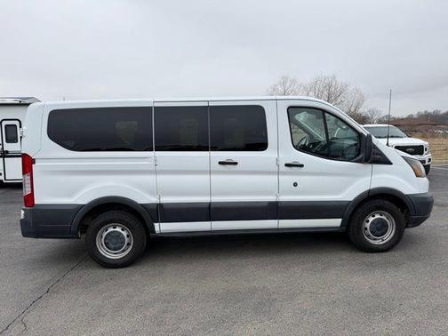 2016 Ford Transit-150 XL