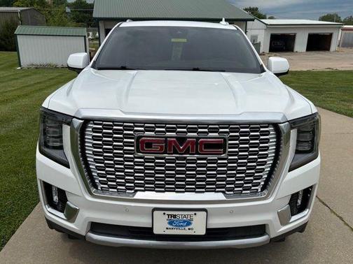Summit White 2024 GMC Yukon XL Denali