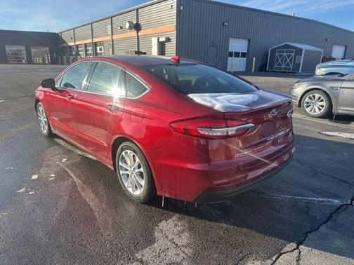 2019 Ford Fusion Hybrid SE