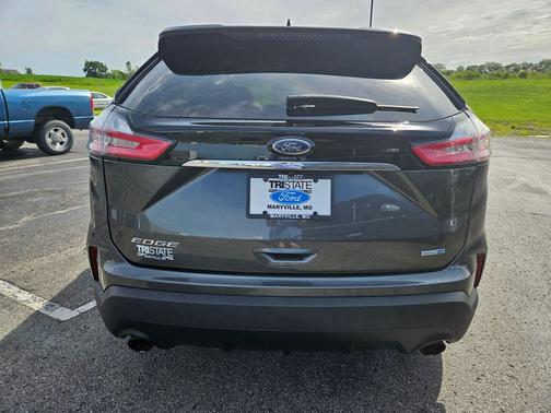 2019 Ford Edge SE