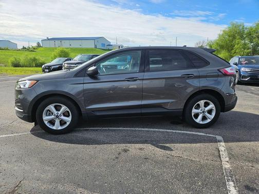 2019 Ford Edge SE