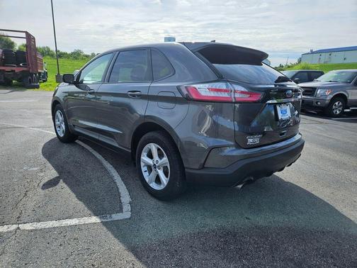 2019 Ford Edge SE