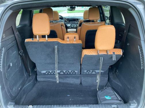 2022 Chrysler Pacifica Hybrid Pinnacle