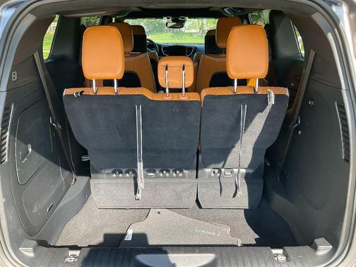 2022 Chrysler Pacifica Hybrid Pinnacle