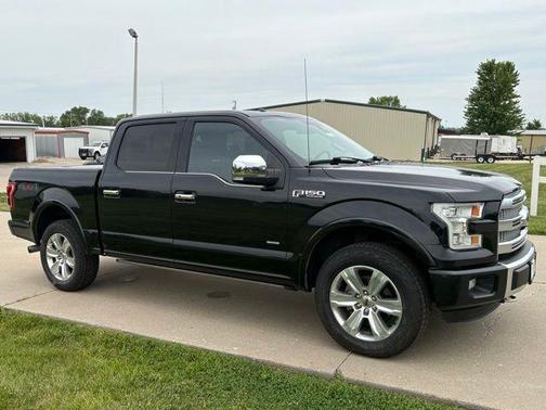 Tuxedo Black Metallic 2015 Ford F-150 Platinum