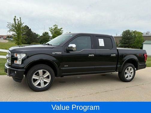 Tuxedo Black Metallic 2015 Ford F-150 Platinum