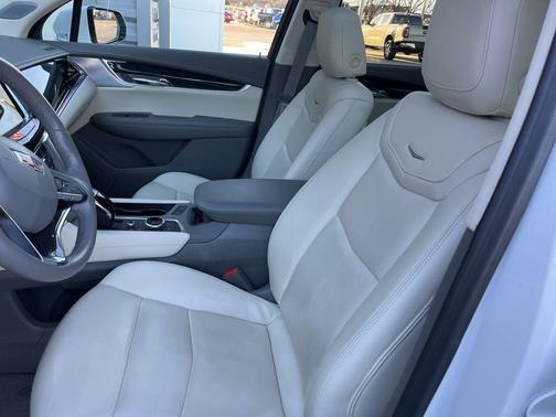 2023 Cadillac XT6 Premium Luxury AWD