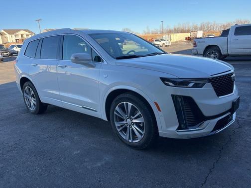 2023 Cadillac XT6 Premium Luxury AWD