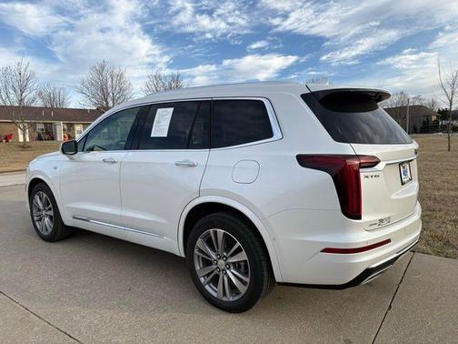 2023 Cadillac XT6 Premium Luxury AWD