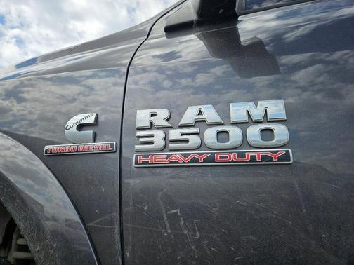 2018 RAM 3500 Laramie