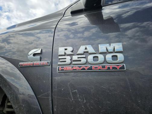 2018 RAM 3500 Laramie