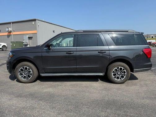 2023 Ford Expedition Max XLT