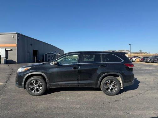 2018 Toyota Highlander LE Plus