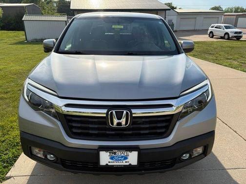 Silver 2017 Honda Ridgeline RTL-T