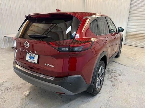 2021 Nissan Rogue SV