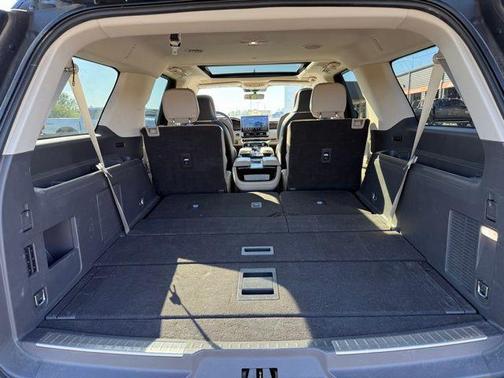 2022 Lincoln Navigator L Reserve