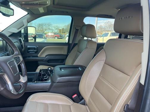 2018 GMC Sierra 2500 Denali