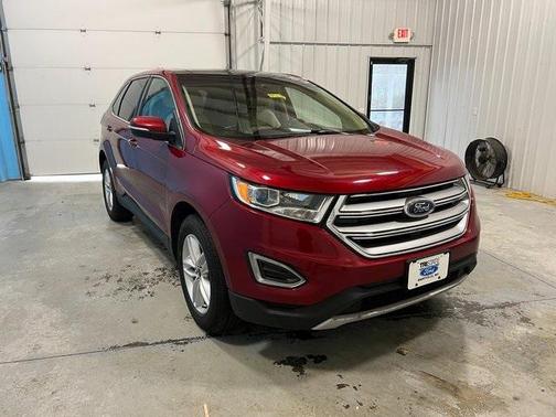 Photo 4 of 40 of 2017 Ford Edge SEL