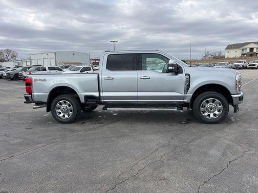 2024 Ford F-350 Lariat Super Duty