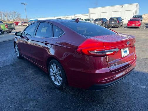 2020 Ford Fusion Hybrid SE