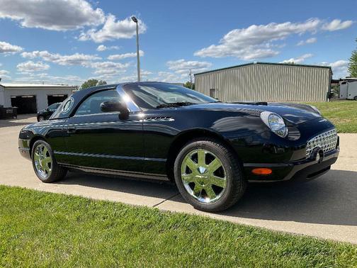 2002 Ford Thunderbird Premium