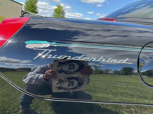 2002 Ford Thunderbird Premium