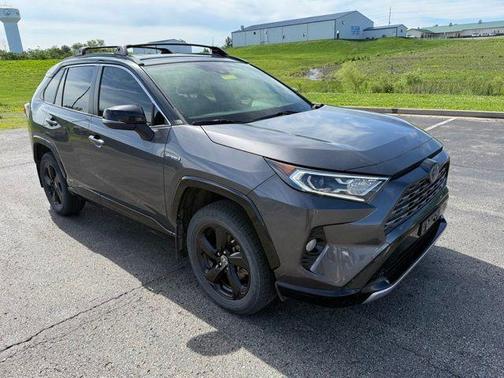 Magnetic Gray Metallic 2020 Toyota RAV4 Hybrid XSE
