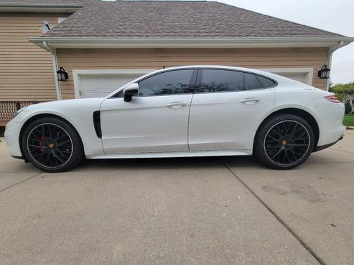 2018 Porsche Panamera Panamera 4