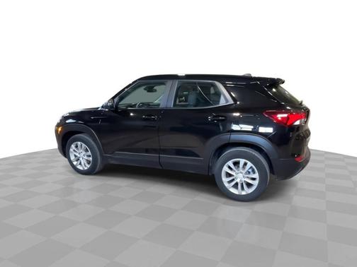Mosaic Black Metallic 2023 Chevrolet Trailblazer FWD 4dr LS