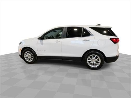 Summit White 2023 Chevrolet Equinox FWD 4dr LT w/1LT