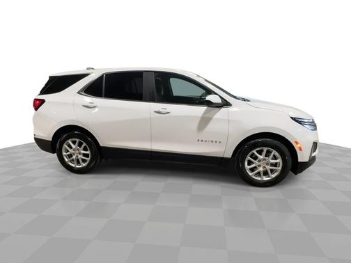 Summit White 2023 Chevrolet Equinox FWD 4dr LT w/1LT