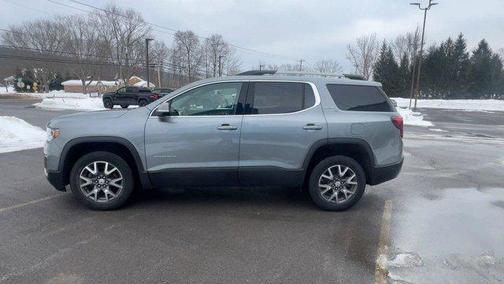 2023 GMC Acadia AWD SLE