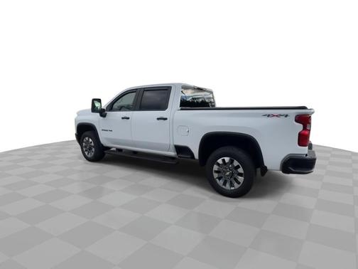 2022 Chevrolet Silverado 2500 Custom