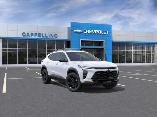 Summit White 2026 Chevrolet Trax FWD 4dr ACTIV