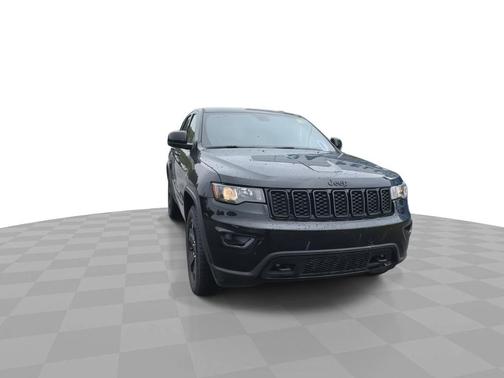 2019 Jeep Grand Cherokee Upland