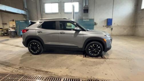 Sterling Gray Metallic 2023 Chevrolet Trailblazer FWD 4dr LT