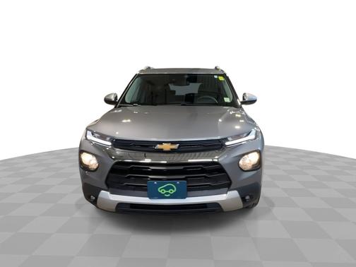 Sterling Gray Metallic 2023 Chevrolet Trailblazer FWD 4dr LT