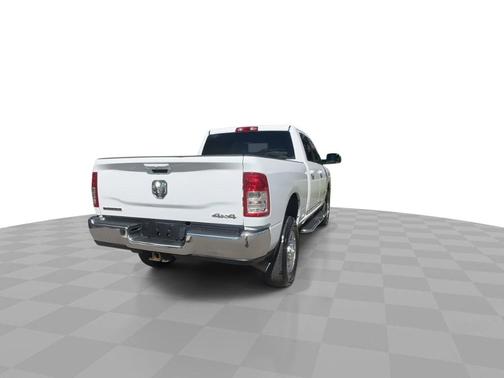 2022 RAM 2500 Big Horn Crew Cab 4x4 6'4' Box