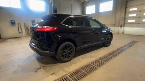 Agate Black Metallic 2022 Ford Edge SEL AWD
