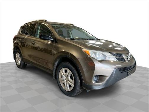 2015 Toyota RAV4 AWD 4dr LE (Natl)