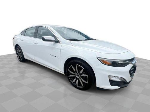 2025 Chevrolet Malibu FWD RS